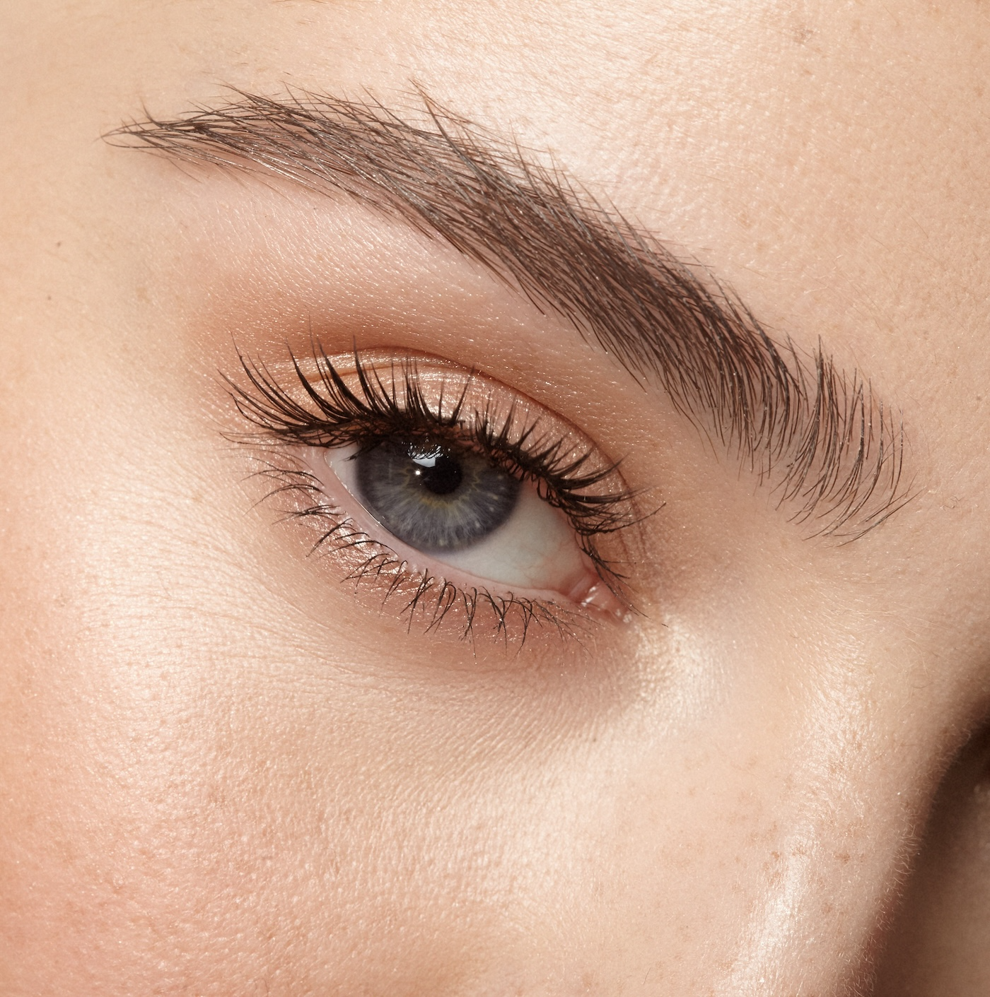 woman with beautiful eyes